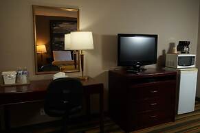 Jolly Roger Inn & Resort