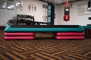 Jolly Roger Inn & Resort