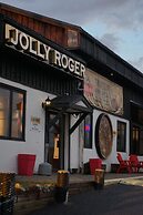 Jolly Roger Inn & Resort