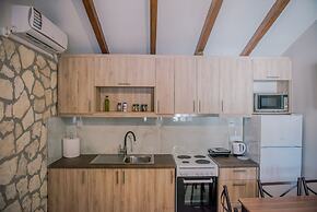 Acrocorinth Apartments