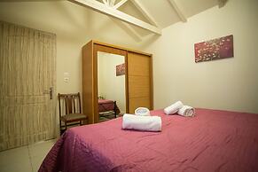 Acrocorinth Apartments