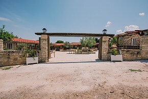 Acrocorinth Apartments