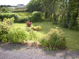 Beautiful 3-bed House in Knock