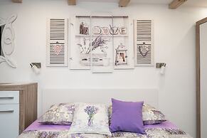 Lavender Room