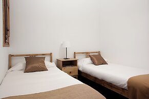 Beautiful Eixample Flat for Families