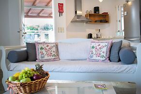 Holiday Sunset Villa Above the Beach