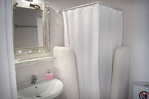 Holiday Sunset Villa Above the Beach