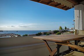 Holiday Sunset Villa Above the Beach