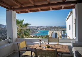 Holiday Sunset Villa Above the Beach