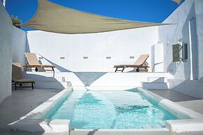 Holiday Sunset Villa Above the Beach