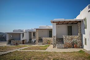 Holiday Sunset Villa Above the Beach