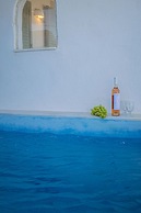 Holiday Sunset Villa Above the Beach