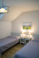 Holiday Sunset Villa Above the Beach