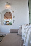 Holiday Sunset Villa Above the Beach