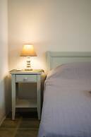 Holiday Sunset Villa Above the Beach