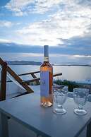 Holiday Sunset Villa Above the Beach