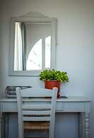 Holiday Sunset Villa Above the Beach