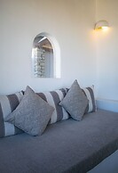 Holiday Sunset Villa Above the Beach