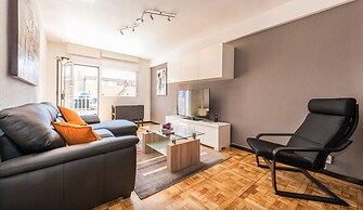 Modern and Comfortable Madrid Flat