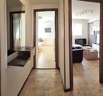 Modern and Comfortable Madrid Flat