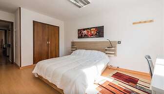 Modern and Comfortable Madrid Flat