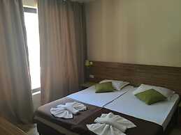 Hotel Tm Deluxe Located in Sunny Beach