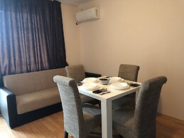 Palace De Luxe - Apartments