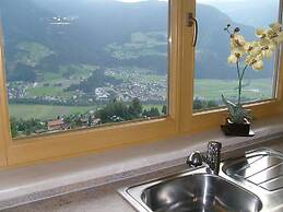 Villa Sonnenterrasse in Tyrol - Skiinghiking Area Hochzillertal Kalten