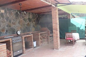 Villa a Step Away From Barcelona, Mountains and Beach