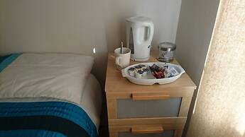 Room-en Suite Shower Room Double Room wi