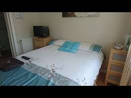 Room-en Suite Shower Room Double Room wi