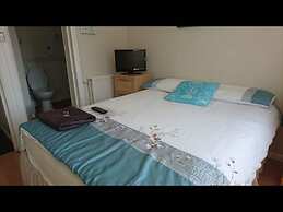 Room-en Suite Shower Room Double Room wi