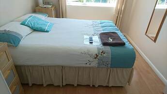 Room-en Suite Shower Room Double Room wi