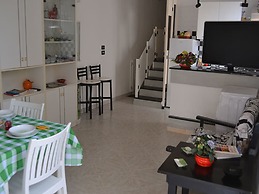 Three Bedroom Holiday Home Very Close to the Beach in San Foca