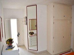 Three Bedroom Holiday Home Very Close to the Beach in San Foca