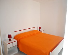 Three Bedroom Holiday Home Very Close to the Beach in San Foca