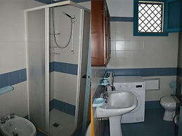 Villa With Shady Garden and air Conditioning in Torre Dell'orso