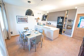 The Amazing Villa Claudia Tuscany Style