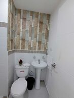 Luxurious Apartment 4to Level With Security Camera