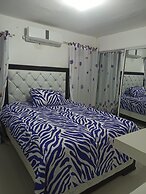 Luxurious Apartment 4to Level With Security Camera