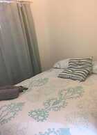 Small Modern Comfortable 2 Bedroom Apartment - Cmyr