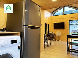 Tiny House on Koh Lanta Only 2 Mins Walk to the Beach