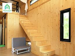 Tiny House on Koh Lanta Only 2 Mins Walk to the Beach