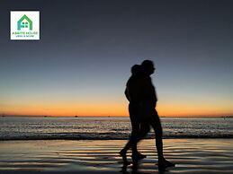 Tiny House on Koh Lanta Only 2 Mins Walk to the Beach