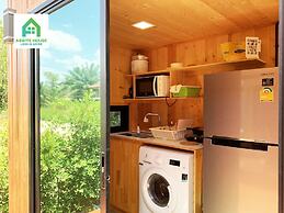 Tiny House on Koh Lanta Only 2 Mins Walk to the Beach