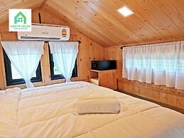 Tiny House on Koh Lanta Only 2 Mins Walk to the Beach