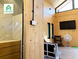 Tiny House on Koh Lanta Only 2 Mins Walk to the Beach