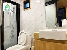 Tiny House on Koh Lanta Only 2 Mins Walk to the Beach