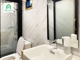 Tiny House on Koh Lanta Only 2 Mins Walk to the Beach