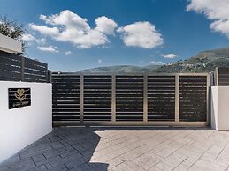 Grande Amore Luxury Villa